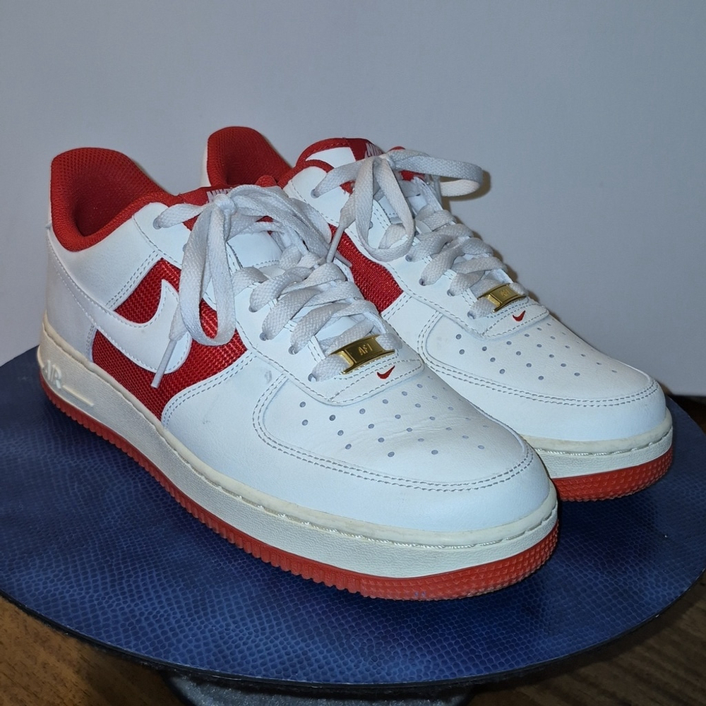 Nike Air Force '07 1 Sail/University Red AF1 Men's Basket Ball sz. 8.5 (#1715) - Picture 8 of 16